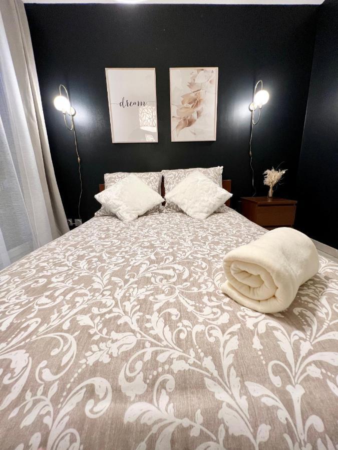 La Bulle De Champagne Apartman Kültér fotó